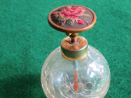 Vintage Glass Perfume Bottle Empty with Needle Point Atomizer - Picture 9 of 10