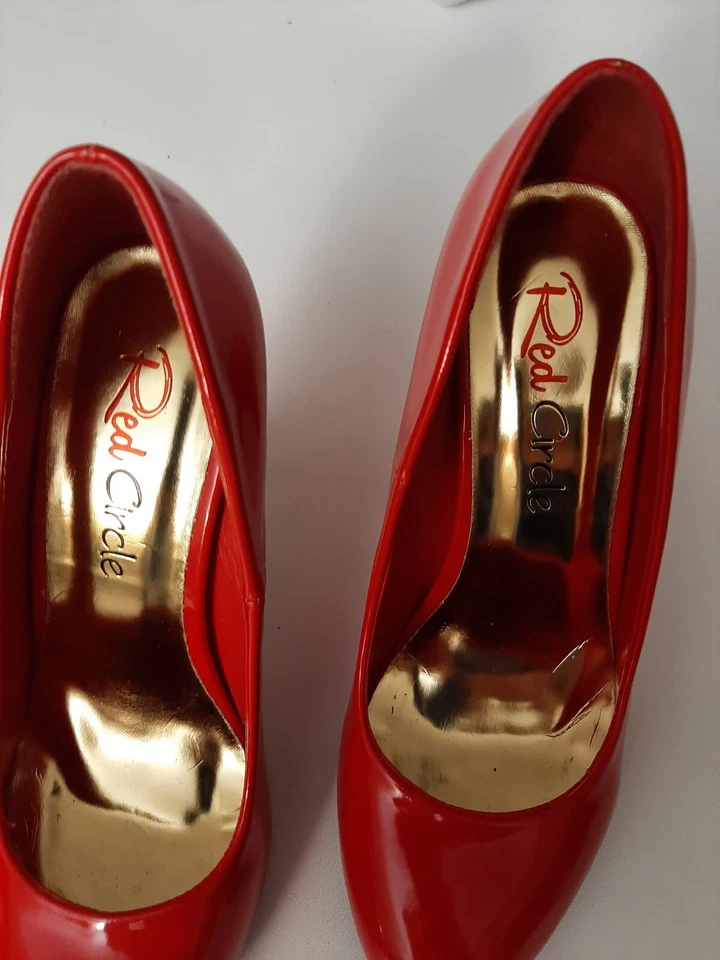 Zapatos Red Circle 4" Tacones Damas Talla 7 Rojo Charol Slipon Foto 2 de 4