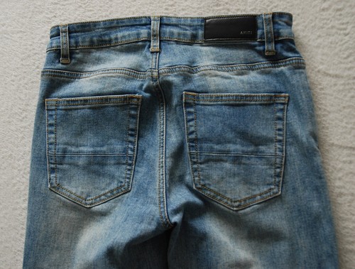 AMIRI hellblau gerissene Jeans Denimhose rot Blumenmuster Patches Größe 29W - Bild 6 von 8