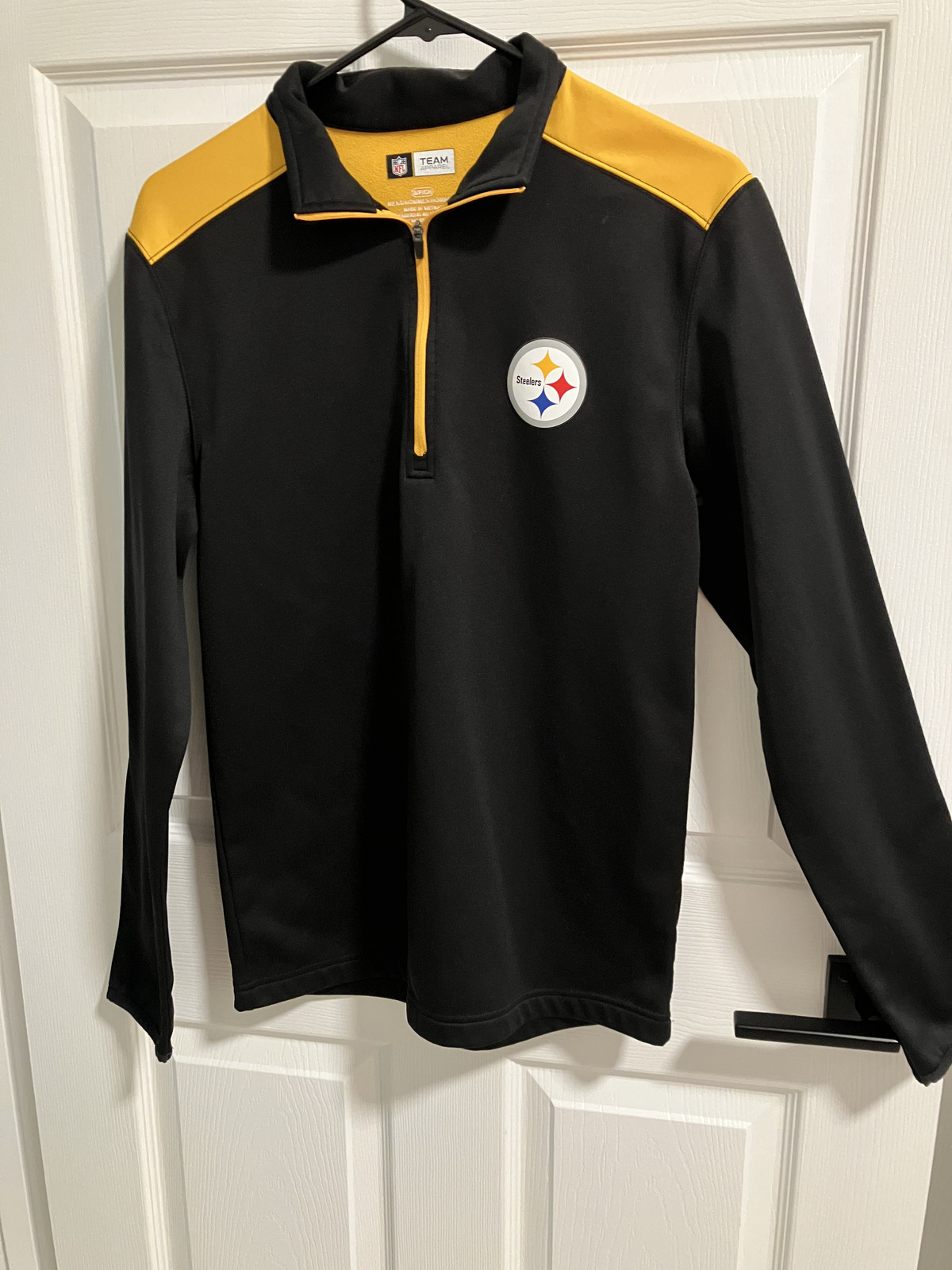 NFL Team Apparel Pittsburgh Steelers Sweater Pullover 1/4 Zip Shirt Mens Small