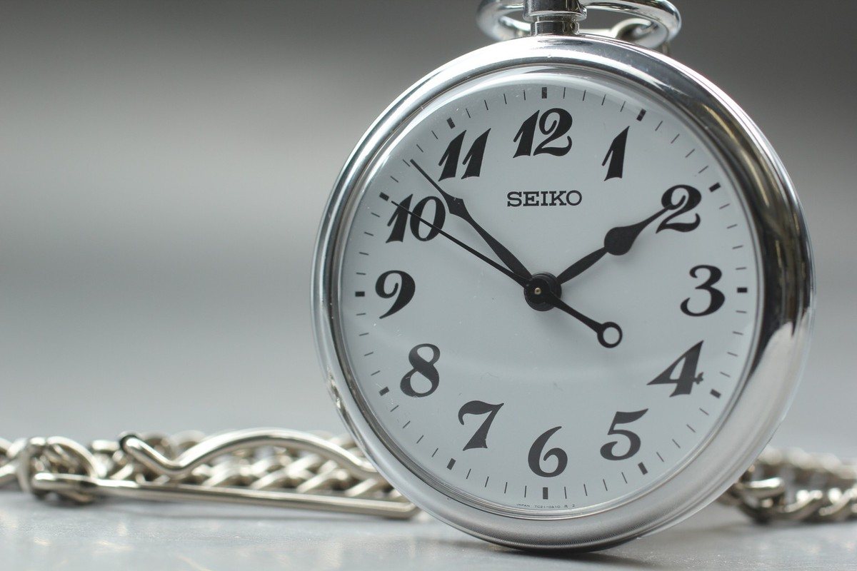 Vintage 1994 N MINT Seiko Pocket Watch 7C21-0A22 Round Steel