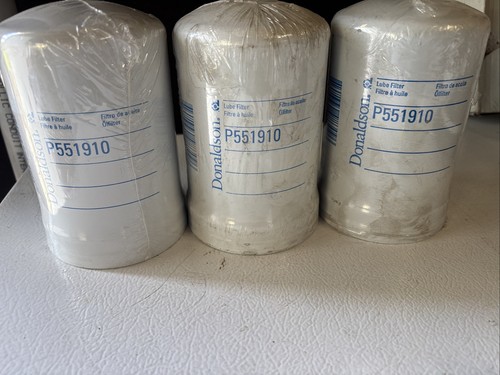 Donaldson P551910 John Deere Oil Filter RE539279 (Lot Of 3)