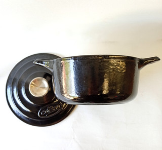 La Cuisine Cast Iron Casserole Dish Dutch Oven 8 Inches (D52)
