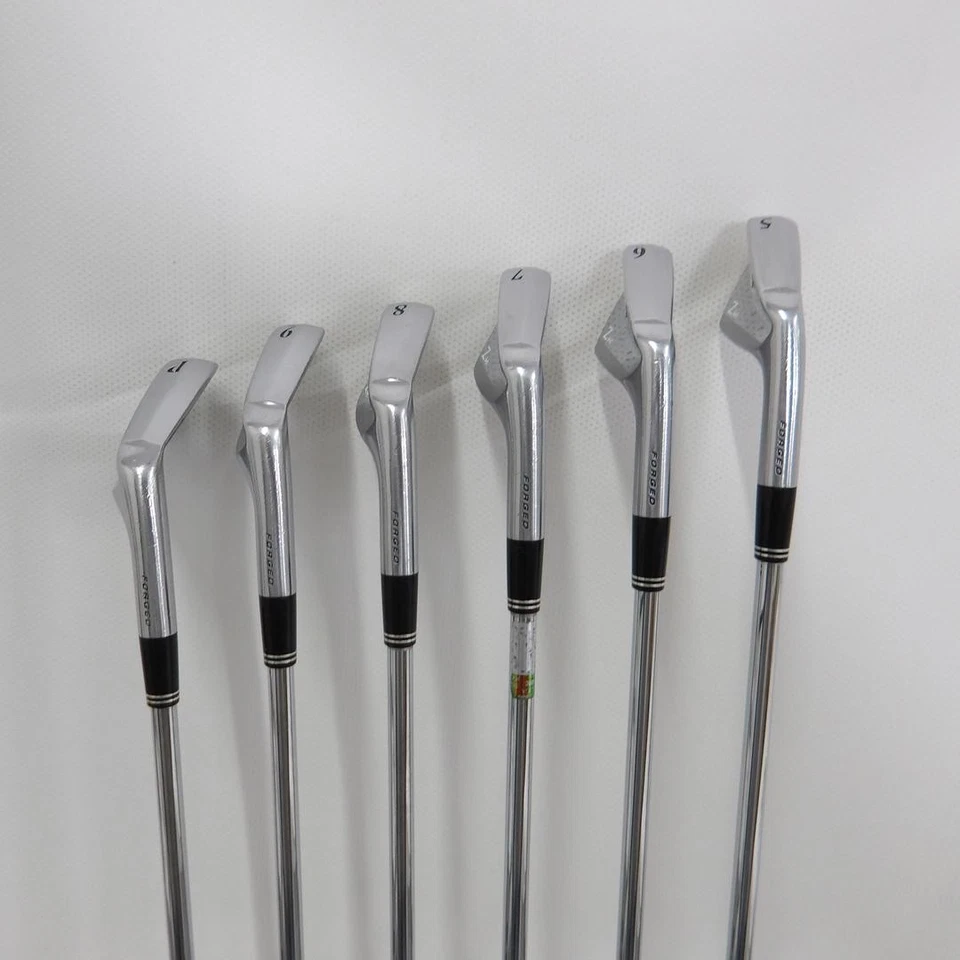 SRIXON Iron Set SRIXON Z945 Stiff Dynamic Gold D.S.T S200 6 pieces - Image 4 of 4