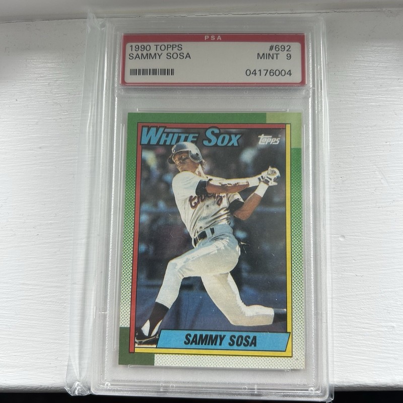 1990 TOPPS #692 SAMMY SOSA RC WHITE SOX PSA 9