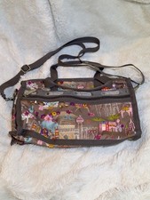 Disney LeSportsac It’s a Small World Morocco Deluxe Everyday Bag NWT Charm Tags