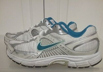 Nike Women's Shoes Draft 7 Running 2010 White Silver Lace Up Nike Women's Shoes Draft 7 Running 2010 White Silver Lace Up