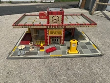 Vintage 1950s Auto Sales Repair Garage Toy Playset T. Cohn Tin Litho