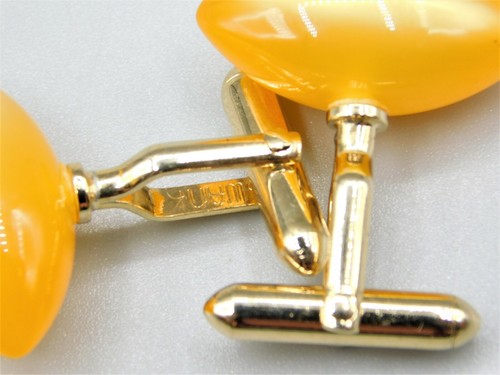 Vintage Swank Thermoset Football Shaped Gold Tone Cufflinks & Tie Pin Set - Picture 4 of 7