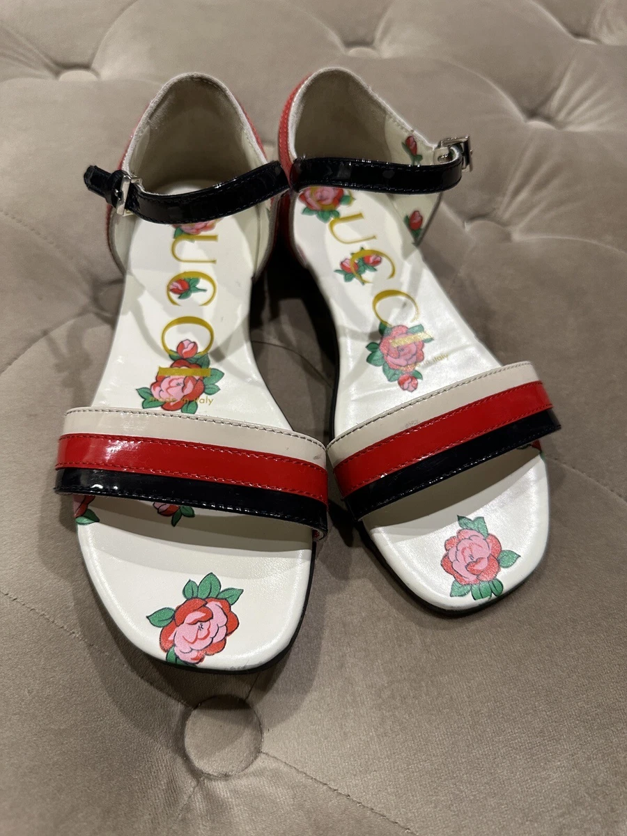 Authentic Gucci Kids Girls Sandals in Size 33 (Lightly Worn), Luxury,  Sneakers & Footwear on Carousell