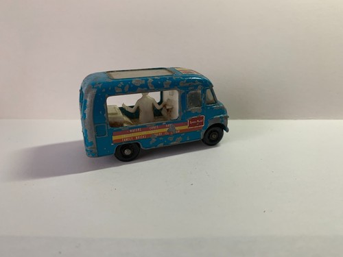 Vintage Matchbox Lesney No. 47 Commer Ice Cream Canteen Van - Afbeelding 5 van 9