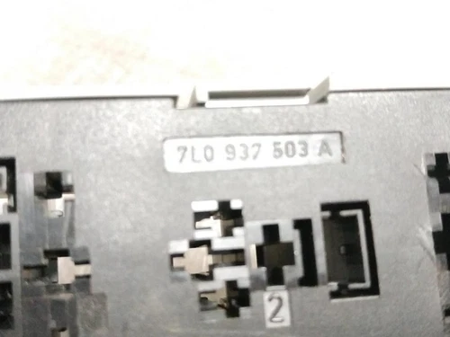 7L0937503A Porta Fusibili per PORSCHE CAYENNE (TIPO 9PA) Básico 2005 422428 - Foto 3 di 10