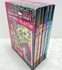 Monster High Dairies 5 Book Box Set Nessi Monstrata 1st Hard Cover Little Brown