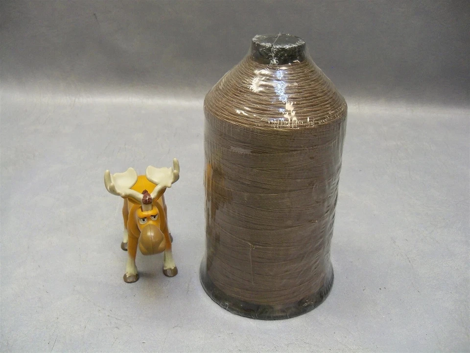 Coats Bonded Nylon Sewing Thread T-270 Sand 16oz Spools Lot of 2 - Image 2 of 4