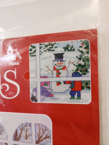 New Designs For Needle Winter Window #1977 Cross Stitch Kit Christmas Traditions - 第 3/12 張圖片