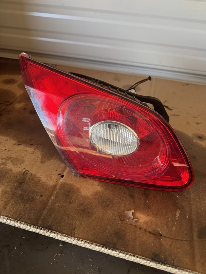 Luces traseras interiores Volkswagen CC 09-12 Foto 2 de 4