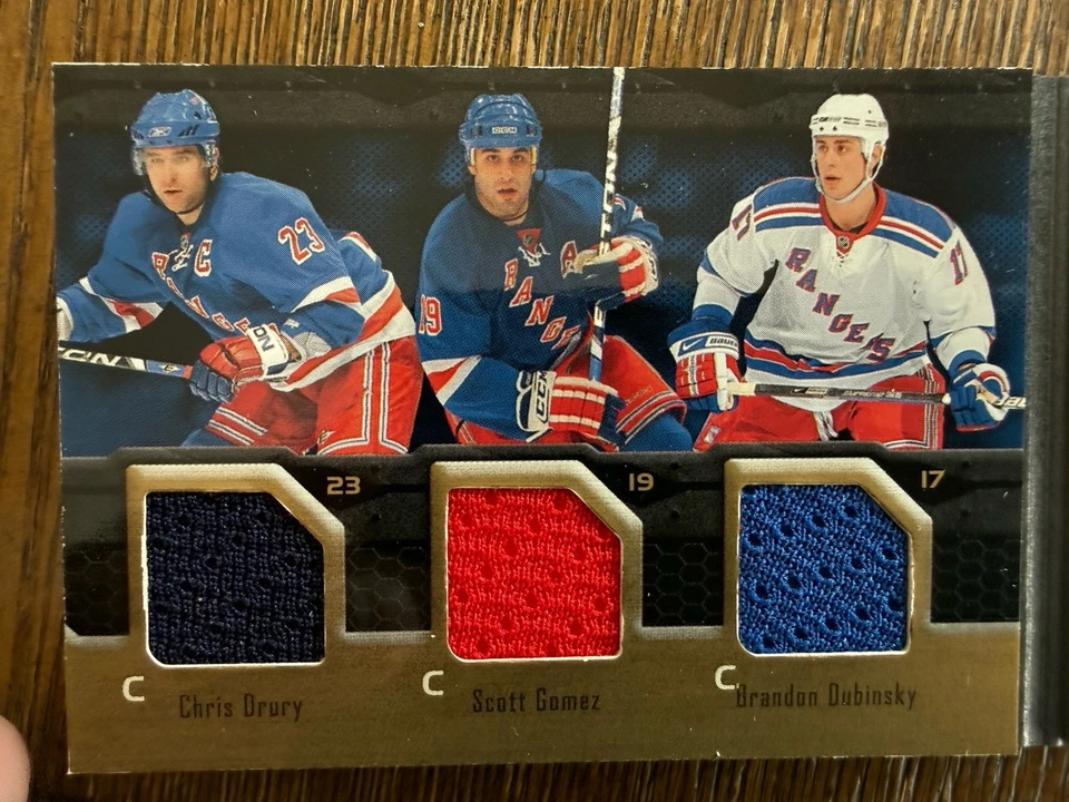 2009-10 UD Black Hockey 6 on 6 Rivals Devils and Rangers 12 Jersey 03/25 - Image 2 of 4