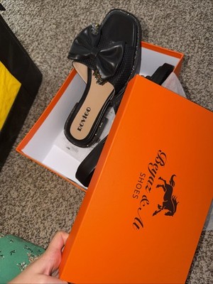 Womens Shoes