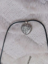 Vtg Y2K 2000s 90s Style Cord Necklace Silver Tone Filigree Puffy Heart Pendant