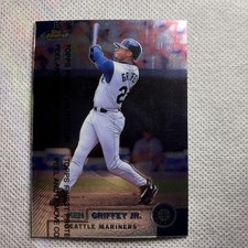 1999 Topps Finest - Ken Griffey Jr #200 w/ Film Coating Seattle Mariners HOF