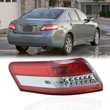 Rear Tail Light Brake Lamp Driver Left Side Compatible with 2010-2011 Camry 815