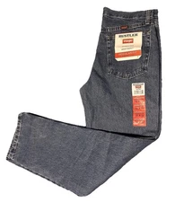 Mens Wrangler Blue Jeans 32 W X 32 L Rustler Regular Fit Straight Leg