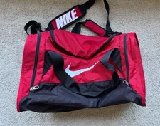 Nike Brasilia 6 Duffel Bag Medium  (Gym Red/Black/White)