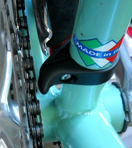 OMNI Racer WORLDS LIGHTEST Chain Guide Deda Dog Fang Fit Shimano other 31.7-32mm - Picture 4 of 7