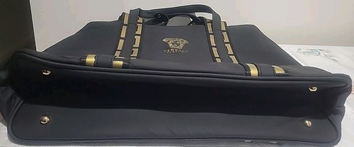 👀》🔥AUTHENTIC Versace 3pc Medusa Greca Goddess Greek Key Tote》Pouch》Dust Bag🆕️ - Picture 16 of 24
