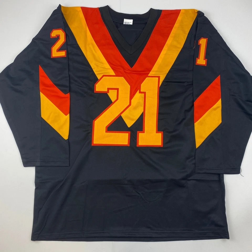 Camiseta deportiva de hockey negra autografiada/firmada Cam Neely Vancouver certificado de autenticidad JSA Foto 4 de 4