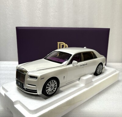 1/18 ROLLS ROYCE PHANTOM Ⅷ 1/18 Dealer Edition Rolls-Royce Phantom VIII (Silver