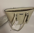 Picture 3 of 6
