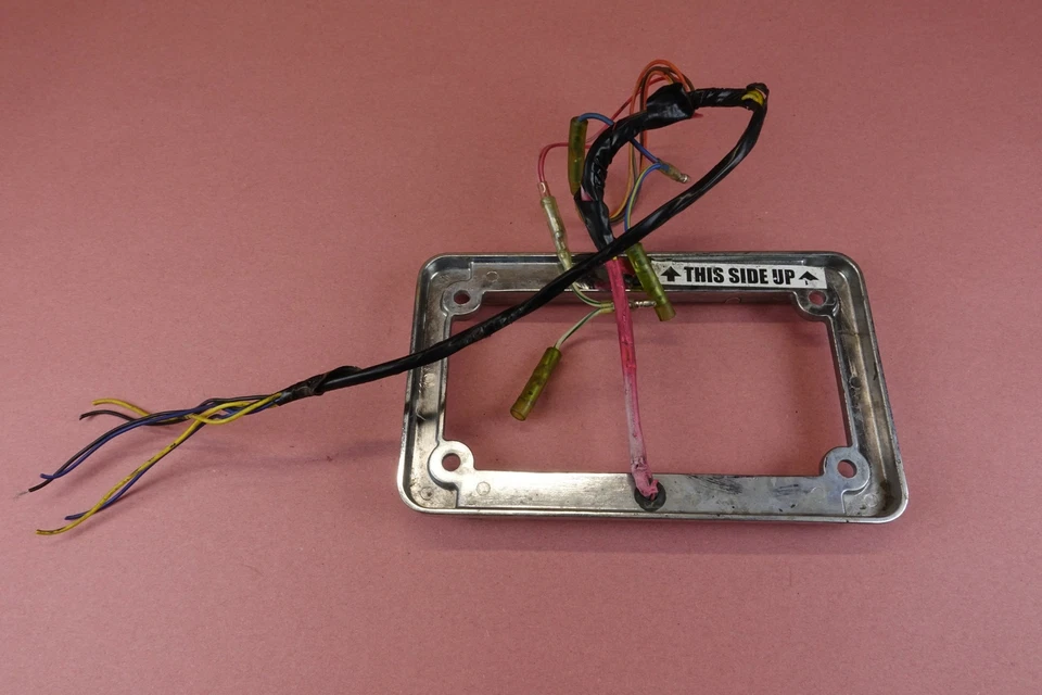 Unidad de luz de matrícula KAWASAKI KZ750H KZ750 KZ 750 LTD 1980-1984 Foto 3 de 4