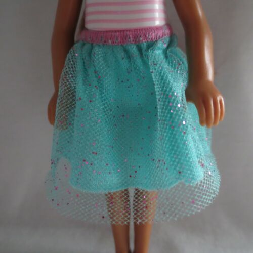 NEU! 2020 Barbie Schwester Chelsea Prinzessin Bett AA Latina Puppe & Glitzer Aqua Rock - Bild 2 von 3