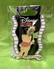 WINNIE THE POOH Sunflower PETALS & PALS DISNEY DSF DSSH LE pin