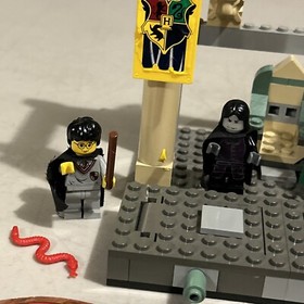 Lego 4733 The Dueling Club Harry Potter Chamber of Secrets Complete Loose