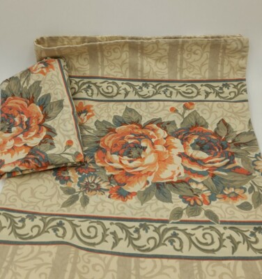 Pair Vintage DAN RIVER Std Pillowcases Orange  Roses Scrolls 