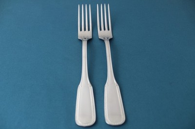 Guy Degrenne PERLES Dinner Forks (Set of 2) 18-10 LIGHT USE France 8 1/8''