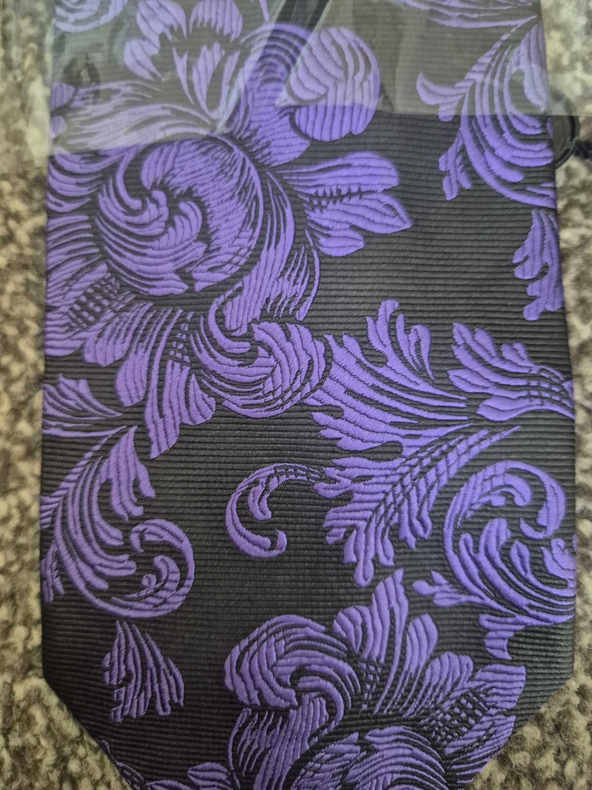 Picture 2 of 8