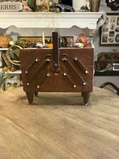 WMG Anthropomorphic Mr. Sewing Basket Box Shelf Sitter Arts & Crafts Resin 2006