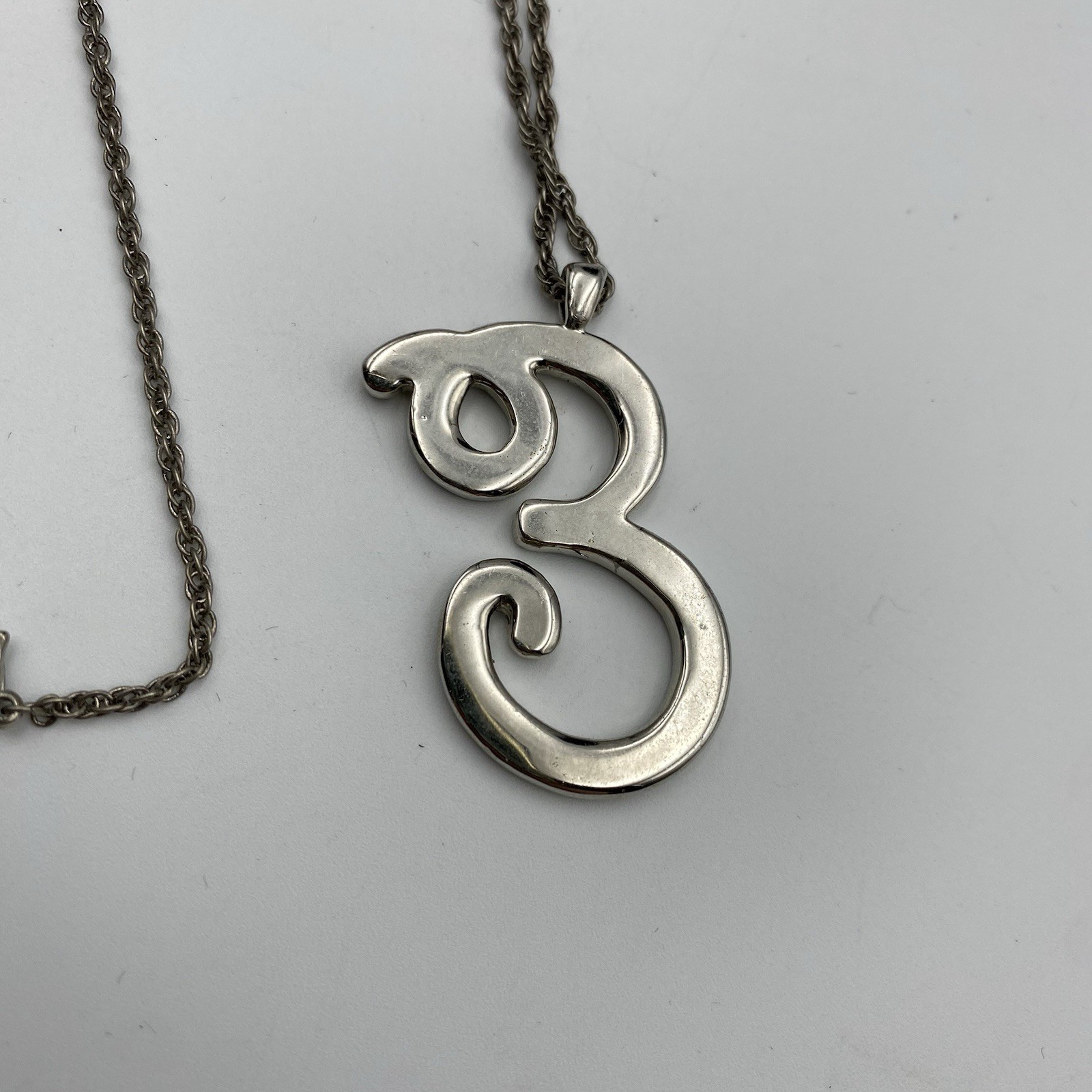 Vintage Initial Letter “E” Cursive Rhinestone Pen… - image 10