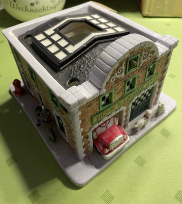 P7300 Partylite - Feuerwehrhaus - Teelichthaus