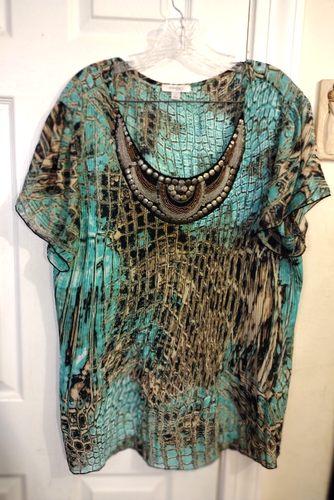 Women's semi sheer Top size 2X by DRESSBARN