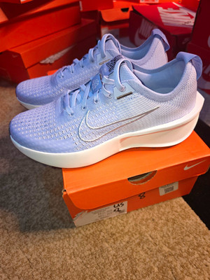 Nike React Infinity Run Flyknit 4 Men's Low Top Lace-Up Blue Rubber Outsole