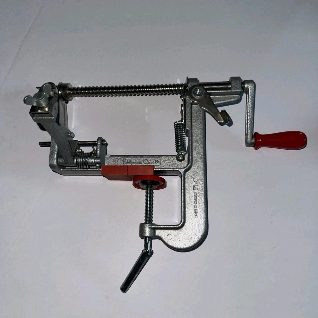 PAMPERED CHEF APPLE PEELER Slicer Corer Potato Parer Clamp Cutter
Opens in a new window or tab