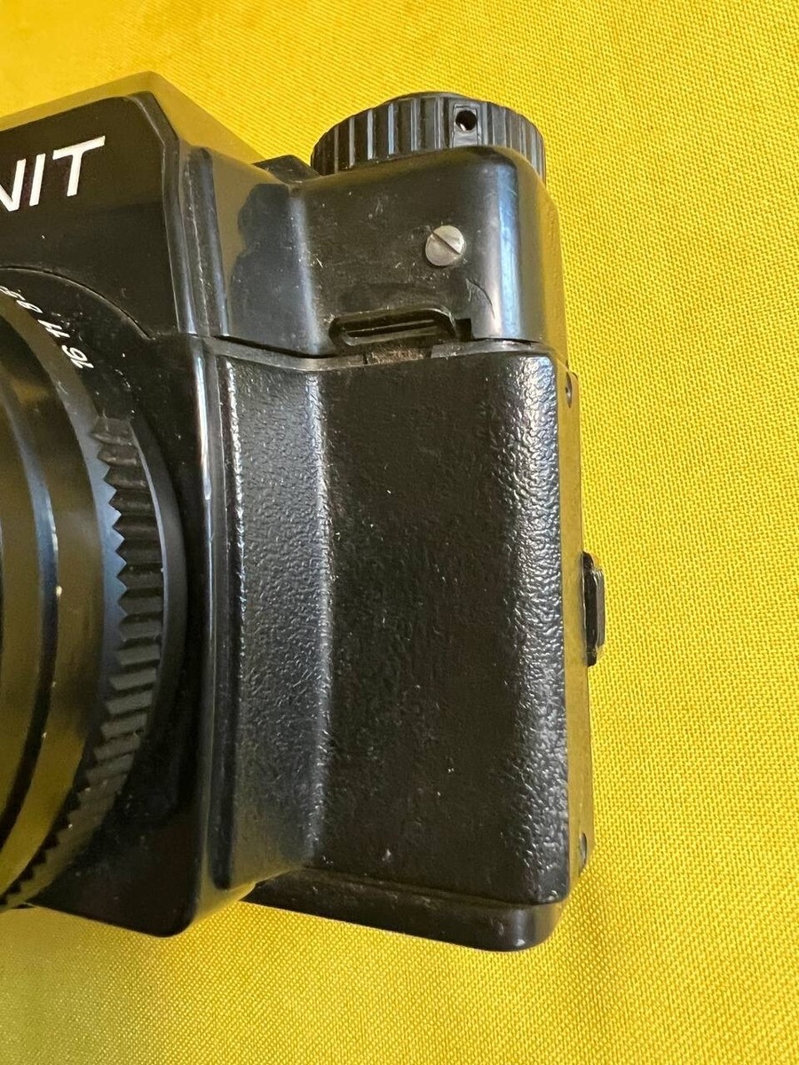 ZENIT 122 SOVIET SLR VINTAGE CAMERA HELIOS 44 M-6 58mm 1:2 ZENIT 122 SOVIET SLR VINTAGE CAMERA HELIOS 44 M-6 58mm 1:2
