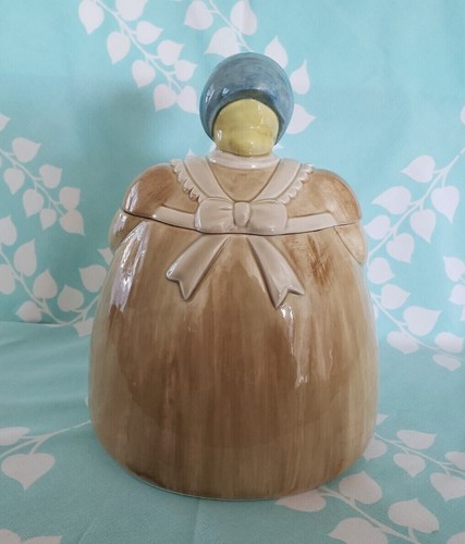 Rare 1960s Village Folks Hand Painted OTAGIRI Country Lady w/Apron Cookie Jar - Picture 3 of 12