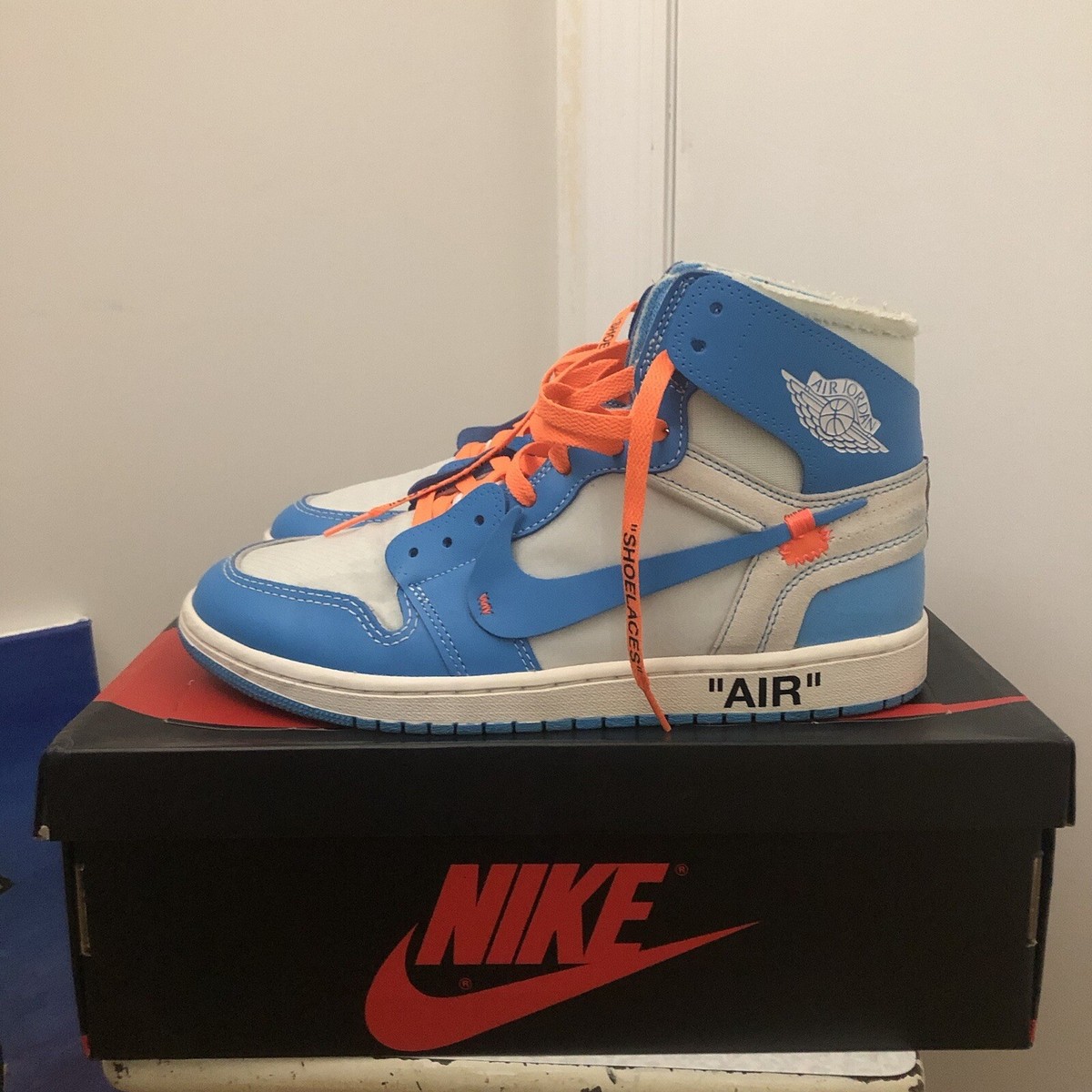 USED Jordan 1 Retro OG x Off-White High UNC - Size US 10 USED Jordan 1 Retro OG x Off-White High UNC - Size US 10