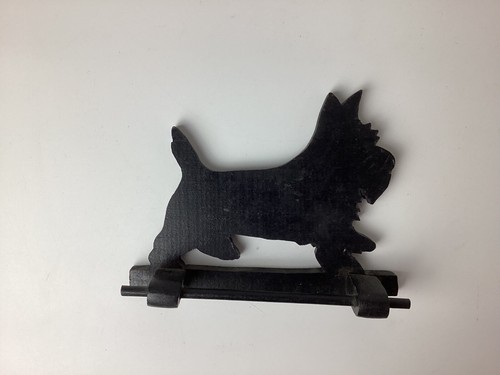 Folk Art Scottie Dogs Wall Hanging Tea Towel Hangers Shelf Farm Style Vintage - Picture 2 of 3