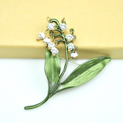 Lily Of The Valley brooch pin white flower brooches women Fashion Jewelry Gift